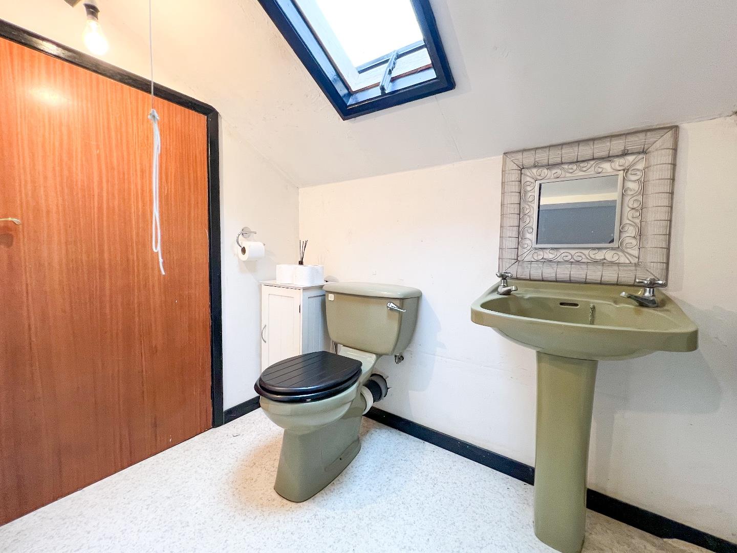 Pen-Yr-Heol, Pen-Y-Fai, Bridgend County Borough, CF31 4ND